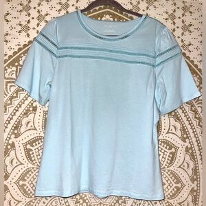 "TALBOTS" LADIES PETITE LIGHT BLUE SHORT SLEEVE TOP WITH CUTE DETAIL, SIZE PL